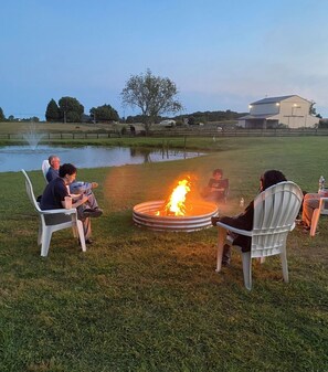 Property grounds - Rustic Elegance Meets Outdoor Charm - 2 bedroom Middletown (Middletown)