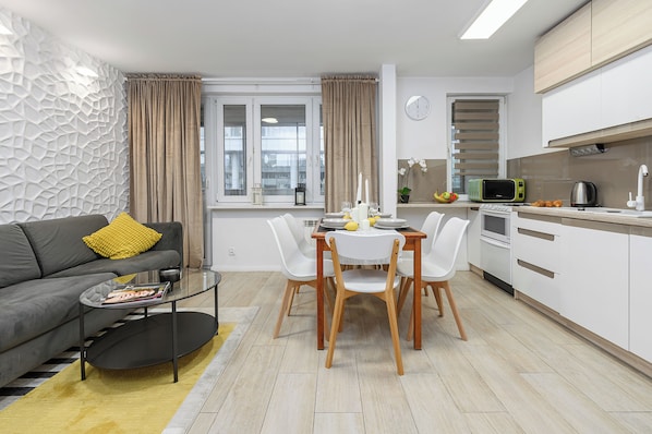 Classic Apartment | Living area