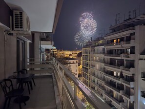 Property grounds - Εκθαμβωτικό, ρομαντικό διαμέρισμα στην καρδιά μιας άκρως ερωτικής πόλης! (Thessaloniki)