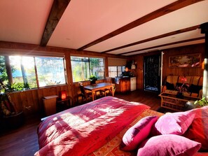 1 bedroom, WiFi, bed sheets - Dejavu Cottage In the Adelaide Hills (Glenalta)