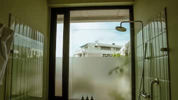 Honeymoon Room | Bilik Mandi | Pancuran mandi, hulu semburan mandi hujan