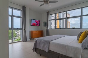 2 bedrooms, desk, iron/ironing board, free WiFi