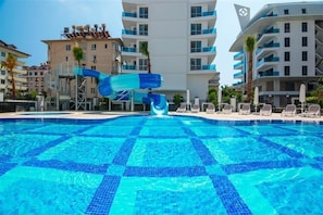Indoor pool, outdoor pool