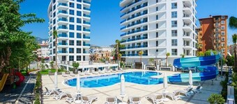 Cozy family heaven, 2-bedroom apartment with WiFi and full facilities, Cleopatra