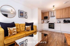 Interior - Wellington St, Hull (Kingston upon Hull)