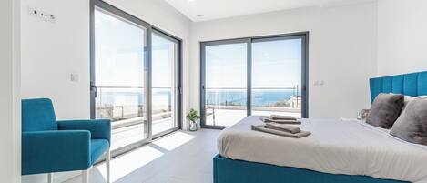 4 間睡房、熨斗/熨衫板、可攜式嬰兒床、免費 Wi-Fi