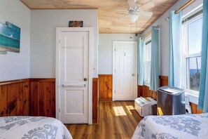 2 chambres, fer et planche Ă repasser, accĂšs au Wi-Fi (inclus)