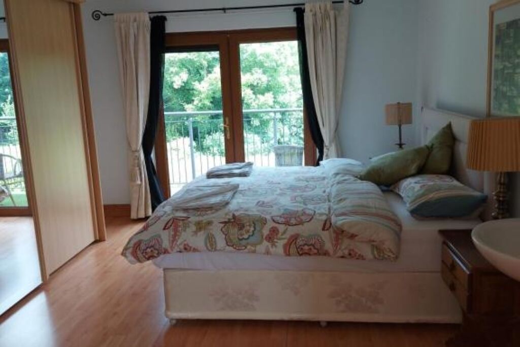 4 camere, ferro/asse da stiro, lenzuola