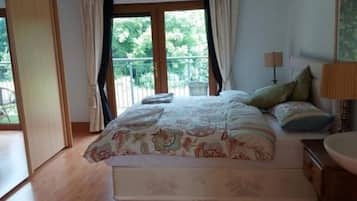 4 camere, ferro/asse da stiro, lenzuola