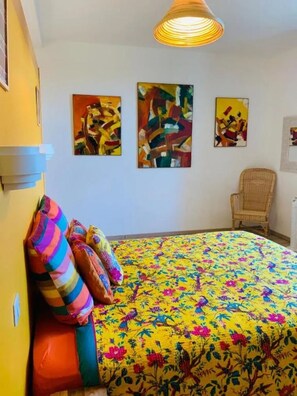 1 bedroom, WiFi, bed sheets