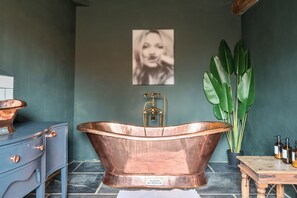 Imagen sin descripción, 5 de 17, botón