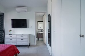 1 多间卧室、办公桌、熨斗/熨衣板、免费 WiFi