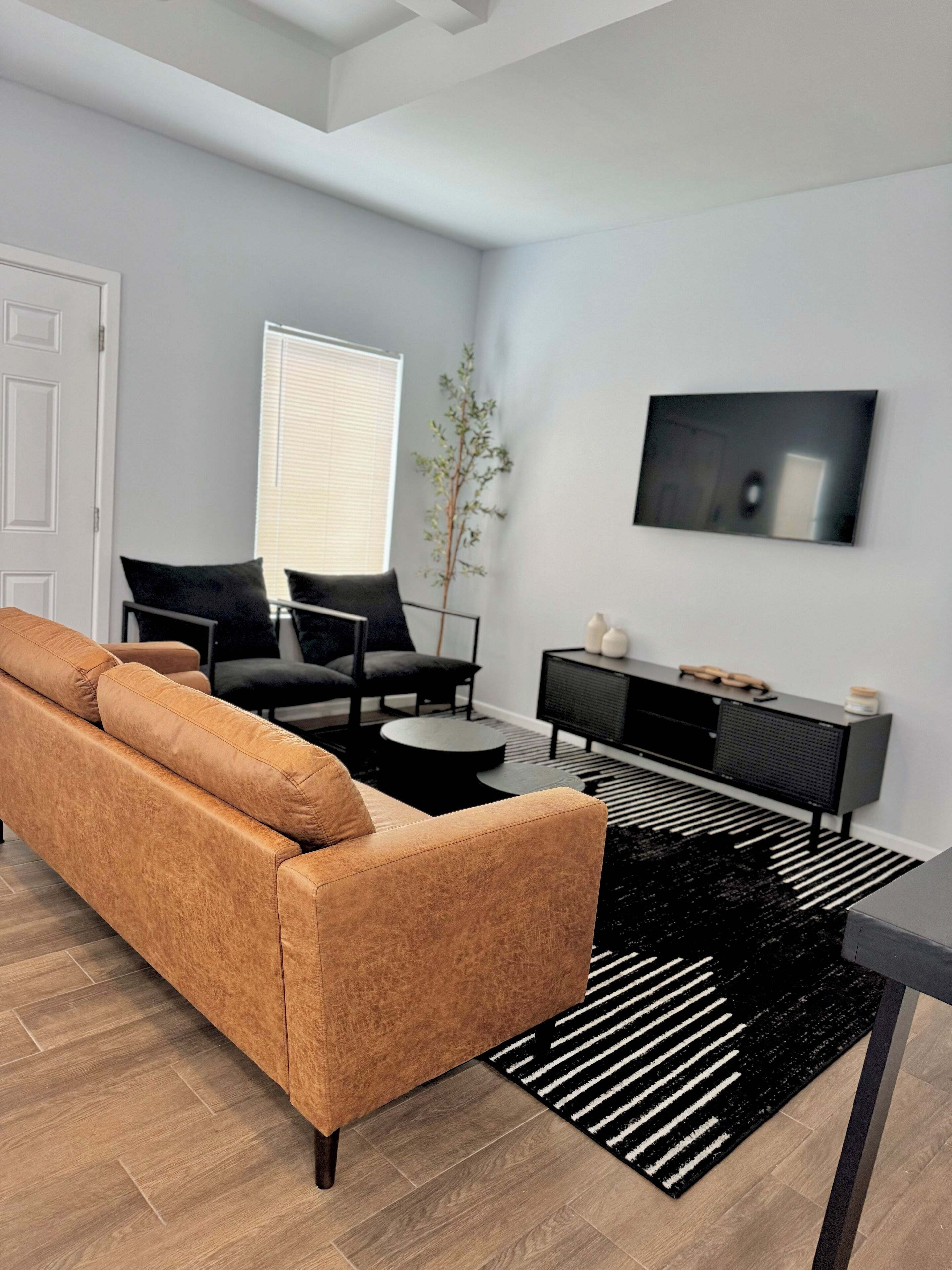 Luxury 1-bedroom Apartment In Mcallen Near Major  Hospitals , Wifi, Ac - McAllen, TX