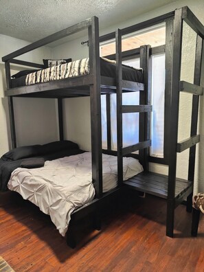 Basic Shared Dormitory