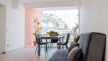 Deluxe Apartment | City view