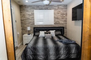 4 Schlafzimmer, Bügeleisen/Bügelbrett, WLAN, Bettwäsche