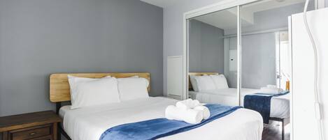 2 bedrooms, iron/ironing board, WiFi, bed sheets