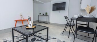 Cozy House In Medway-sleeps10-garden-freeparking