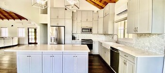 The Humming Bird Villa - 3 Bed,  3.5 Bath