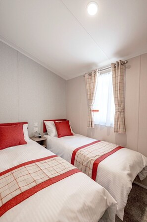 Cabin | 3 bedrooms, iron/ironing board, free WiFi, bed sheets