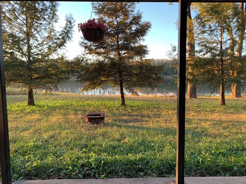 Charming home in historic Bonnots Mill, MO