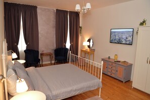 2 Schlafzimmer, Bügeleisen/Bügelbrett, WLAN, Bettwäsche