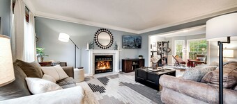 Spacious Family Home in Franklin w/ Playground