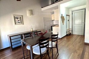 Dining - Petrucci House 2 historic center (Forlì)