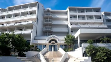 Twin Room (Twin Room Sea View) | Exterior