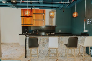 Espaço de cozinha compartilhada