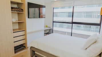 Iron/ironing board, free WiFi