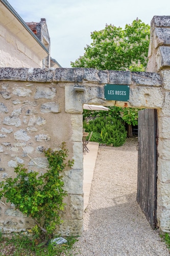 Maison de campagne sud Touraine avec piscine 8p.