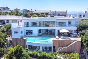 Exterior - Villa Rice - Eight Bedroom Villa, Sleeps 16 (Plettenberg Bay)