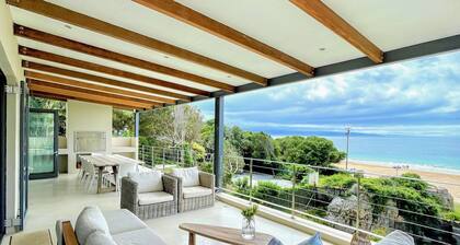 Estrella Residence - Four Bedroom Villa, Sleeps 12