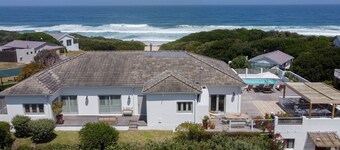Villa Plettenberg - Four Bedroom Villa, Sleeps 8