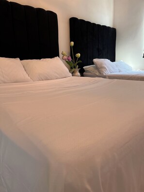 4 bedrooms, desk, iron/ironing board, free WiFi