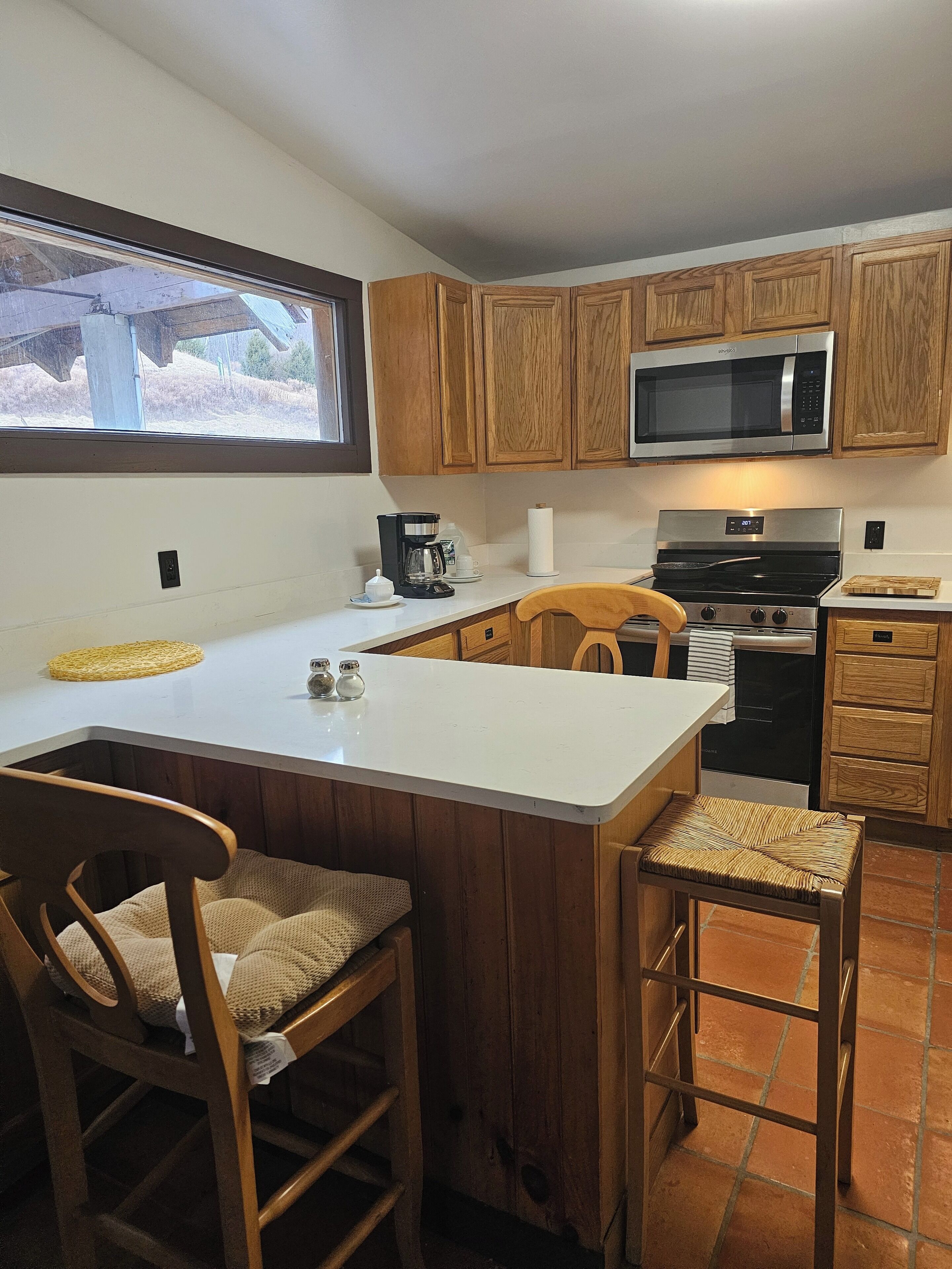 微波炉、烤箱、炉灶、厨具/餐具