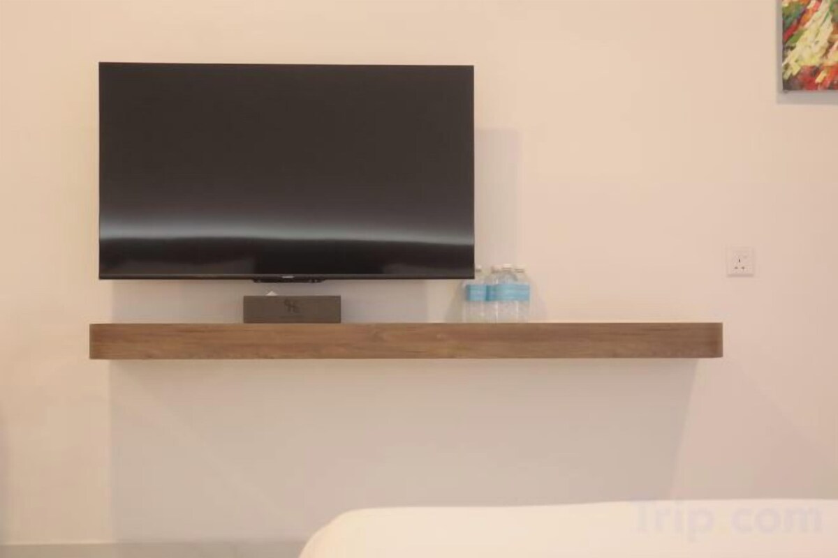 Sengetøy av topp kvalitet, dundyner, memory foam-senger og skrivebord