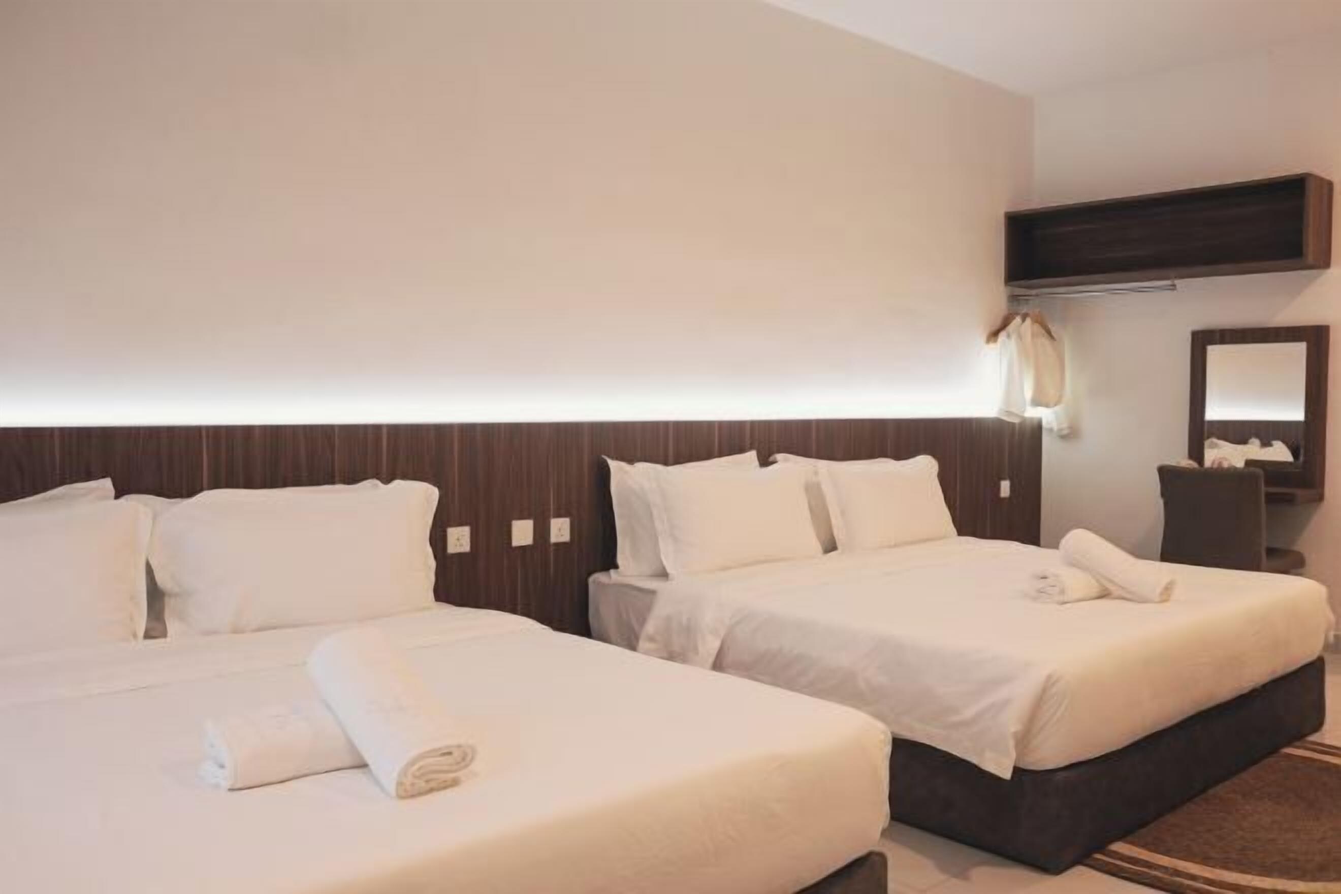 Ropa de cama de alta calidad, edredón y camas con efecto memoria 