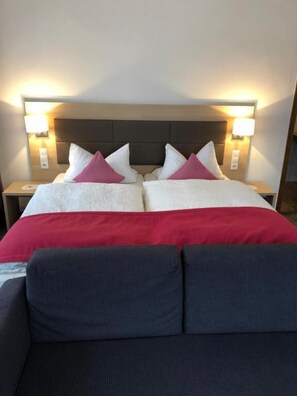 Kamar Double Basic | Wi-Fi gratis