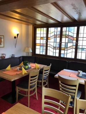 Dining - HOTEL ZUM SCHÜTZEN  (Baiersbronn)