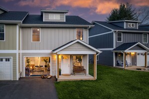 Room - Silver Maple by Avantstay Modern Stylish Haven (Asheville)