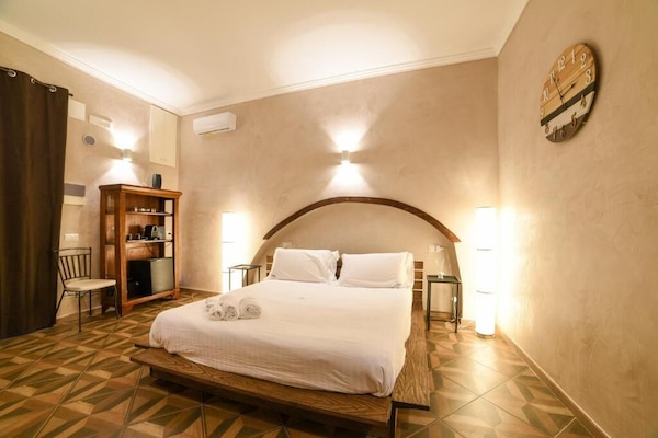 1 dormitori, caixa forta a l'habitació i wifi gratuïta