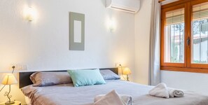 3 dormitorios, tabla de planchar con plancha, wifi gratis y ropa de cama