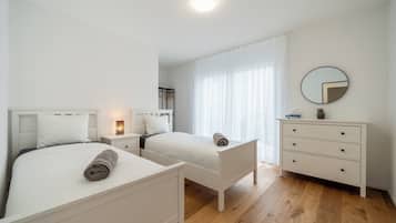 3 Schlafzimmer, Bügeleisen/Bügelbrett, WLAN, Bettwäsche