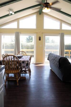 Interior - Pontiac- Dog Lovers Chalet with Fenced Yard and Fenced Deck (Sciota)