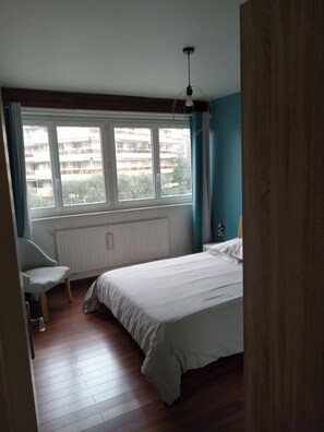 2 Schlafzimmer, Bügeleisen/Bügelbrett, kostenloses WLAN, Bettwäsche