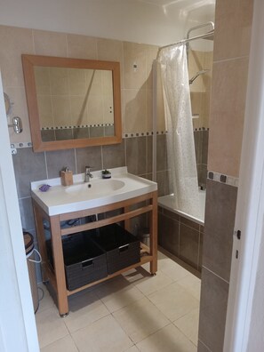 Hair dryer, towels, soap, toilet paper