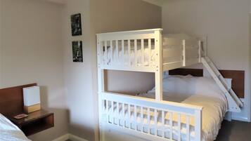 2 chambres, fer et planche Ă repasser, lit parapluie, Wi-Fi gratuit