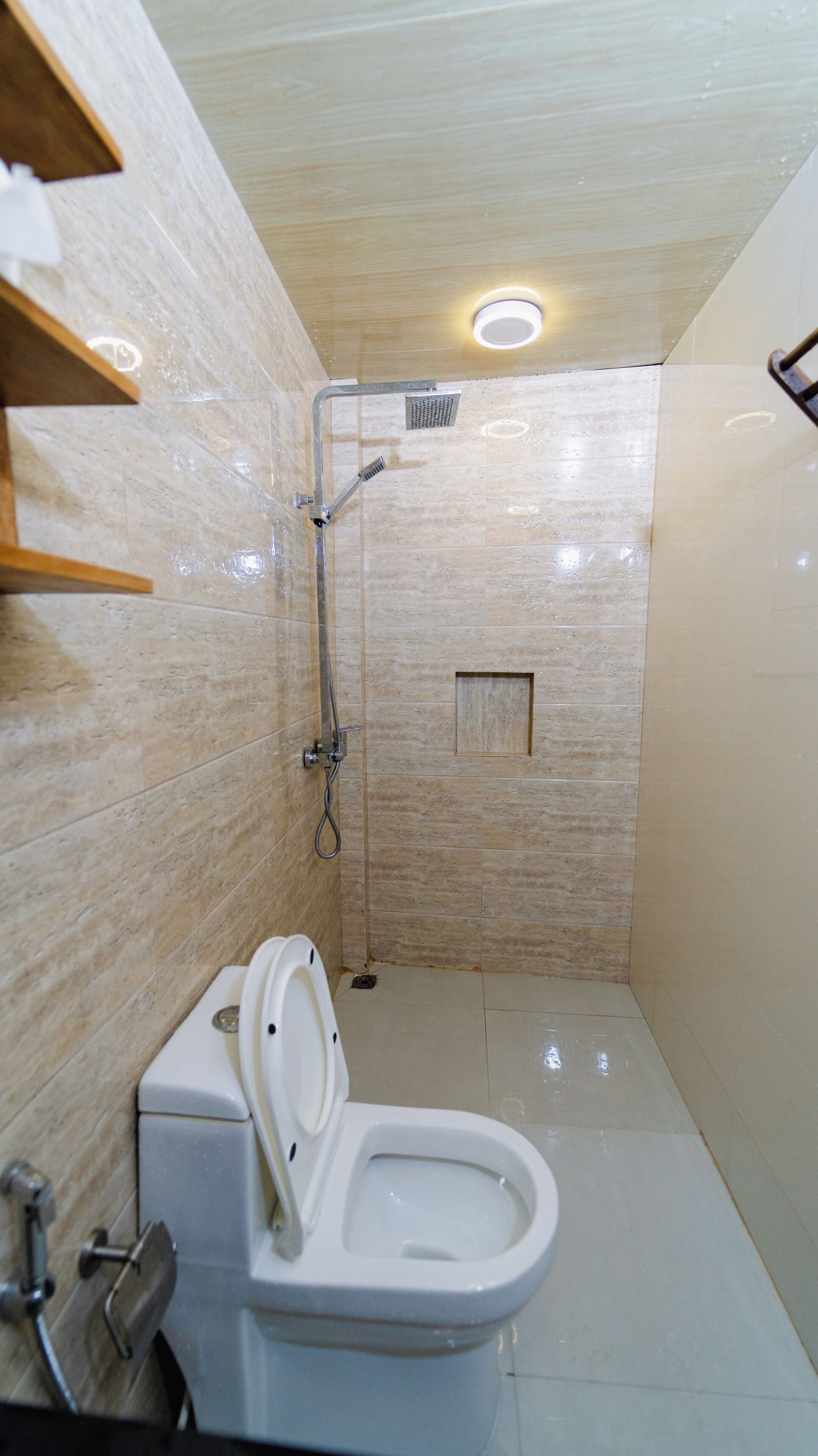 Deluxe Double or Twin Room, City View | Balcony